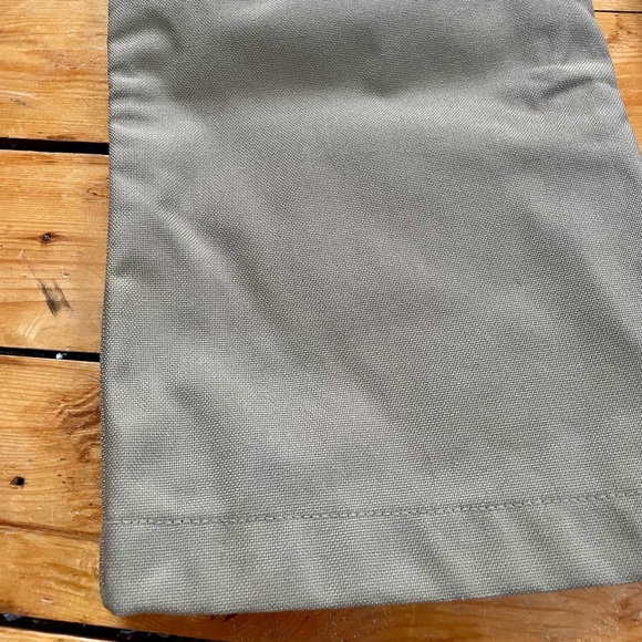 LL Bean Women’s Precision-Fit Upland Briar Pants Hunting Outdoor 10 - Picture 11 of 12